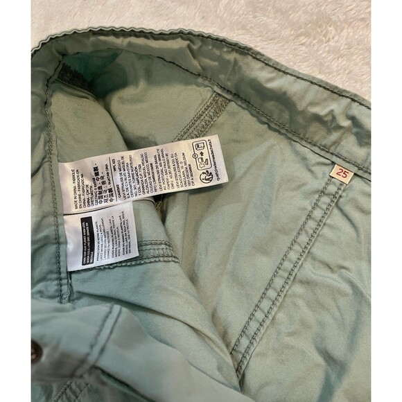 Levi's Convertible Cargo Pants Shorts Womens Size 25 Puff Green Pockets - Picture 10 of 14